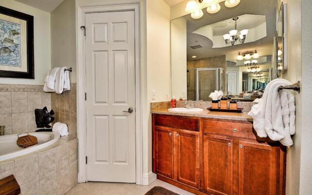 Bay Harbor 303