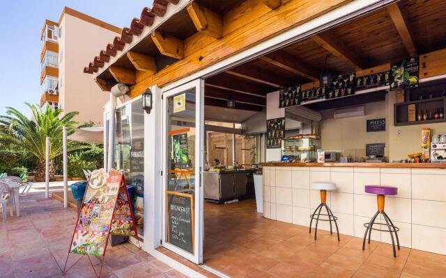 Apartamentos Arlanza - Adults Only