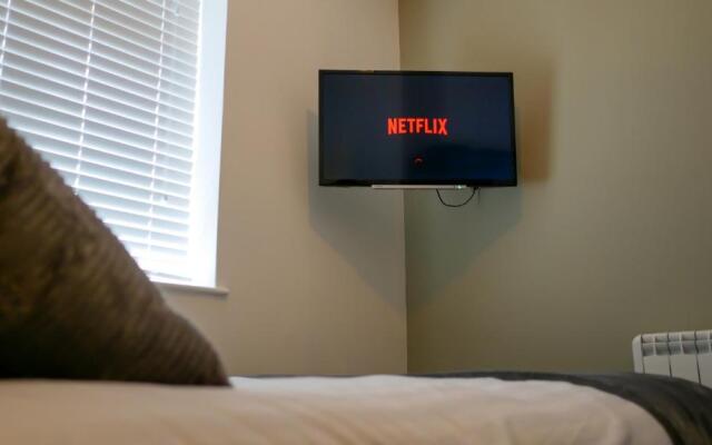 11D Castle Street Serviced Apartments