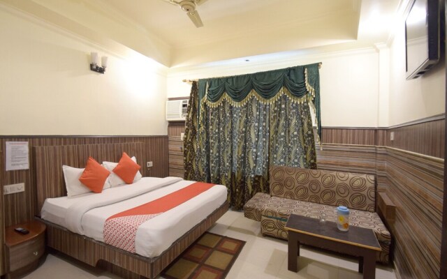 OYO 6647 Om Hari Residency