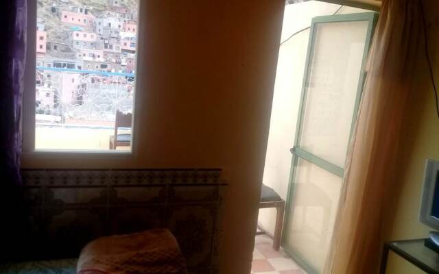 Hotel Timichi Setti Fadma