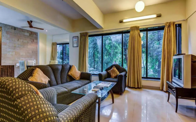OYO Apartments Juhu Near ISKCON