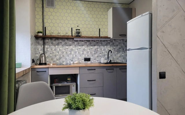 Апартаменты на проспекте Машерова 11