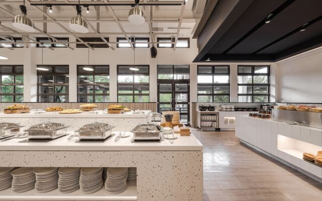 The Moment Hotel Yilan by Lakeshore