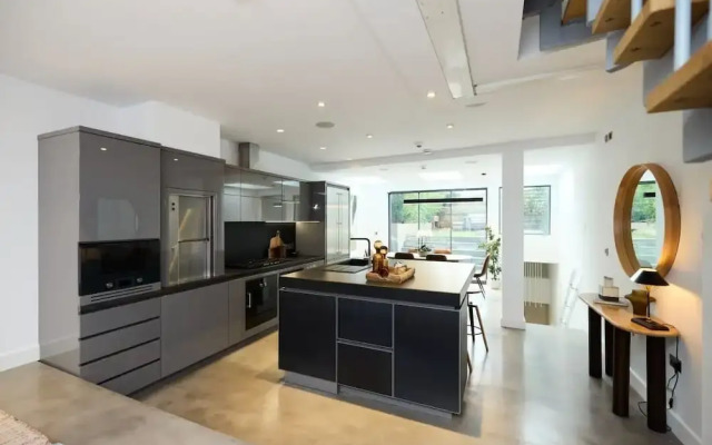 The Hamilton Gardens Hideaway - Modern 4bdr Home With Garden