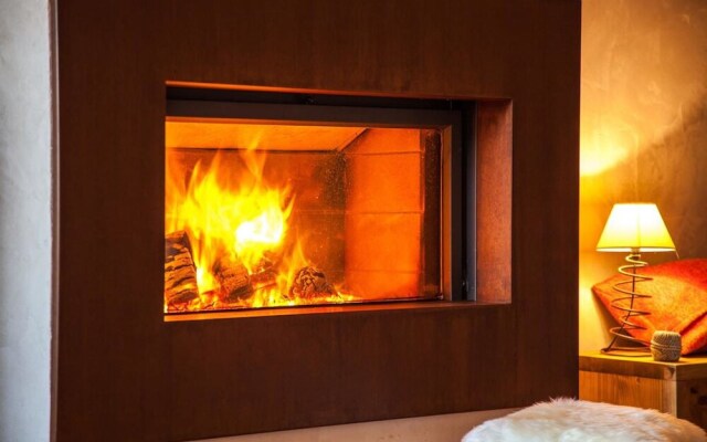 Chalet With 4 Bedrooms in Bourg-saint-maurice, With Wonderful Mountain