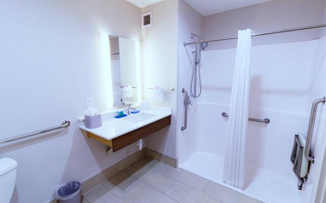 Holiday Inn Express Hotel & Suites Crestview by IHG