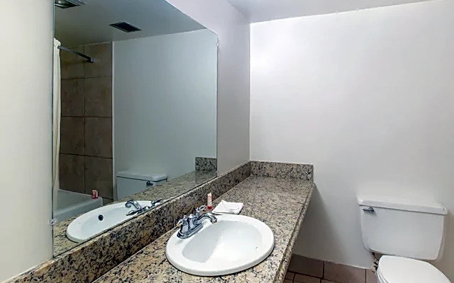 Travelodge by Wyndham LaFayette