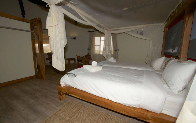 Onjala Lodge