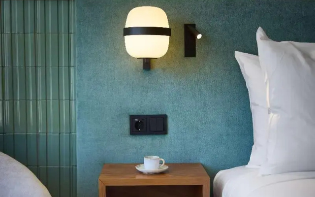 DUO Hotel Lisbon, Curio Collection by Hilton