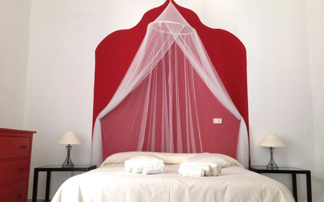 BeeClaire Guest House