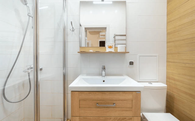 Делюкс на Хуторской 70, Deluxe Apartment