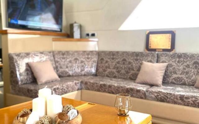 Boat&Breakfast Monica IV