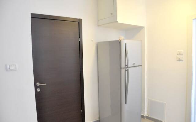 Isra Home Rothschild 8-2 Apartment