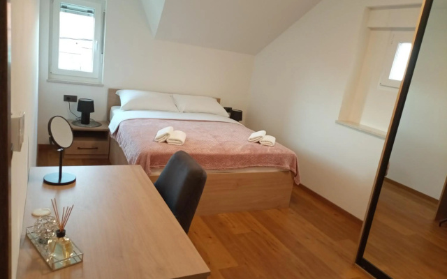 Nibela Apartments II