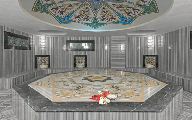 Simurg Halal Luxury Hotel