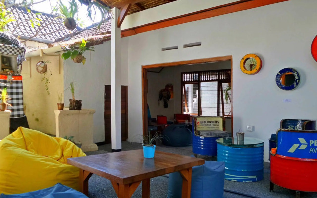 Friendly House Bali - Hostel