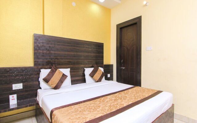 OYO Flagship 8393 Hotel Park Avenue