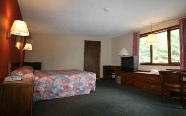 Executive Inn