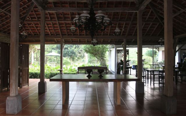 OYO 156 Wirasamala Villa