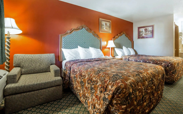 Riverton Inn & Suites