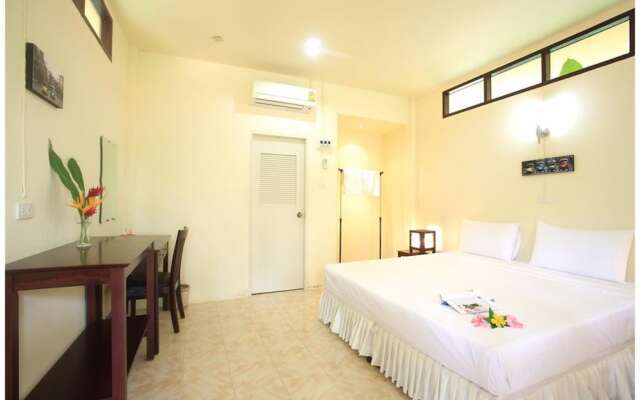 Koh Mook Rubertree Bungalow