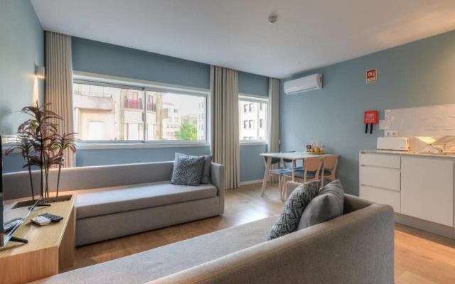 Spot Family Apartments