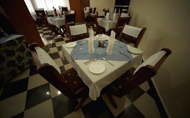 Savoury Hotel