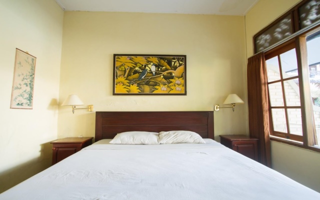 Hotel Bali Warma – Guest Rooms – Denpasar