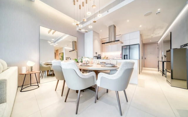 Picturesque Balcony and Beach Haven at Address JBR