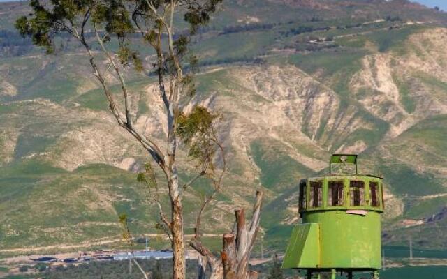 Kibbutz Country Lodging Shaar Hagolan