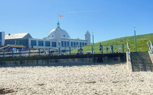 Centre of Whitley Bay Short & Long Stay