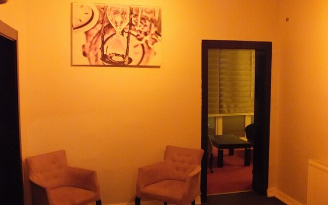 Enjoy House Boutique Hotel