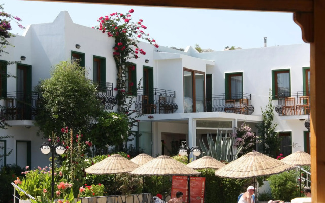 Bronze Hotel