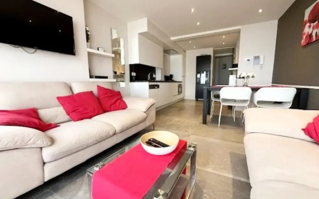 Apartment in Wenduine With Stunning Sea Views