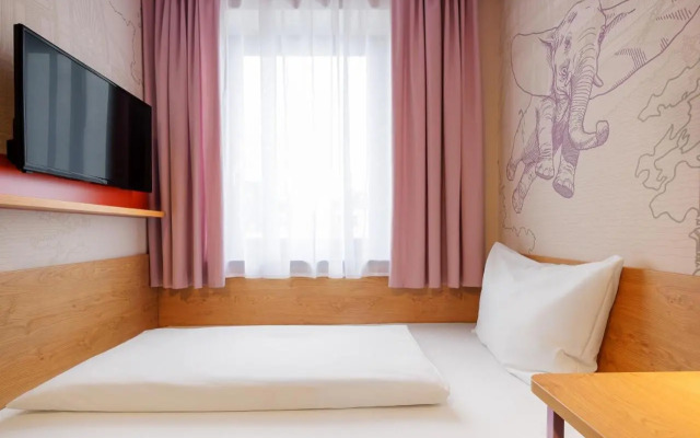 Mc Dreams Hotel Wuppertal City - 20 Min From Dusseldorf