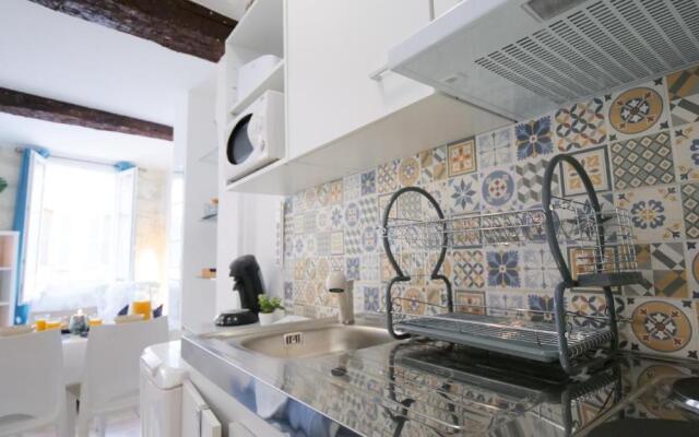 Charmant studio 25 m2 centre ville Avignon