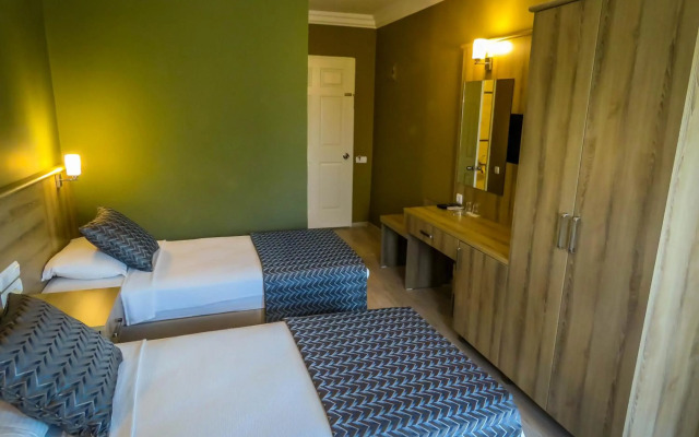 Remer Hotel