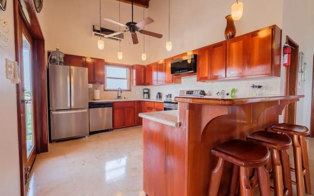 Indigo Belize 3C 3 Bedroom Condo by RedAwning