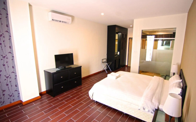 Putatan Platinum Hotel