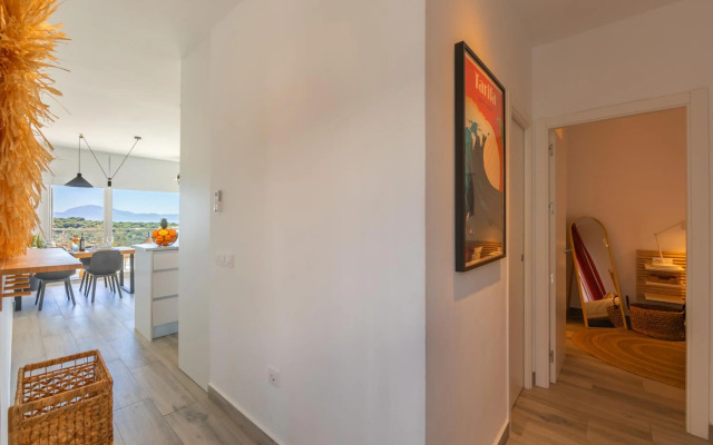 Views, Terrace & Pool - Fibre WIFI - SimplyTarifa