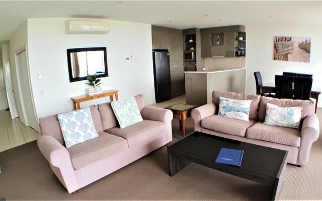 The Dunes Cotton Tree