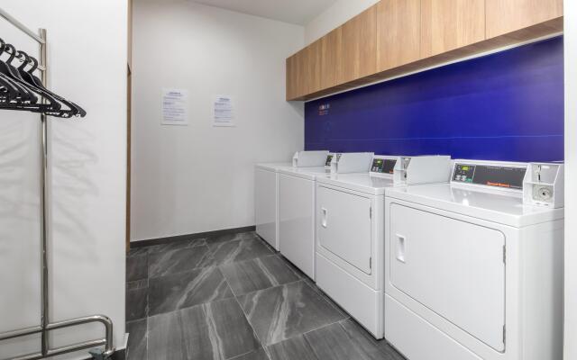 Holiday Inn Express Shanghai Tourism Zone