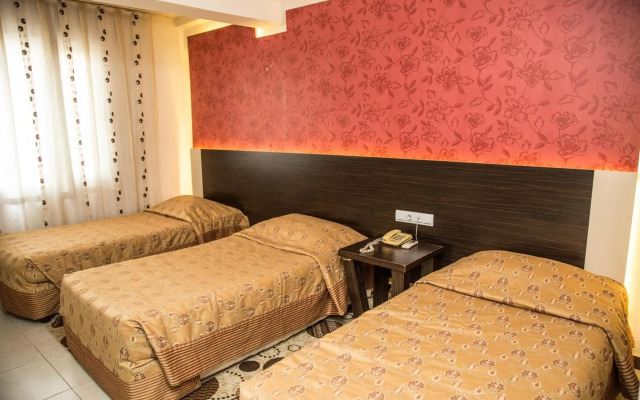 Reis Thermal Otel