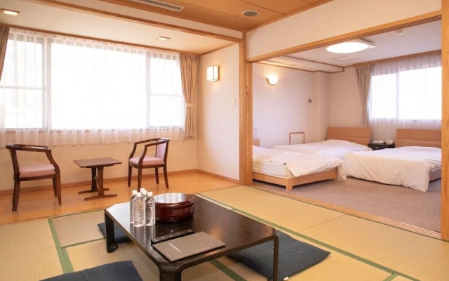 Lake Side Nikko Hotel