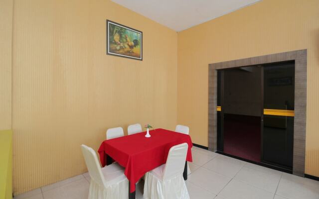 Airy Medan Selayang Arteri Ring Road 11