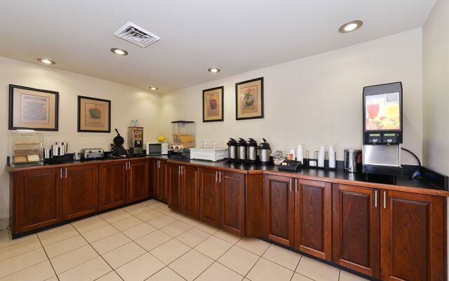 Rodeway Inn