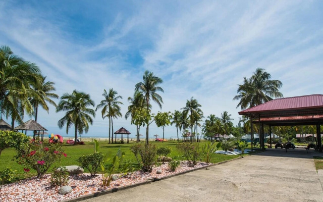 Raintree Beach & Golf Resort