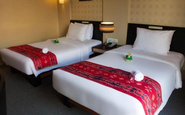 Rattan Inn
