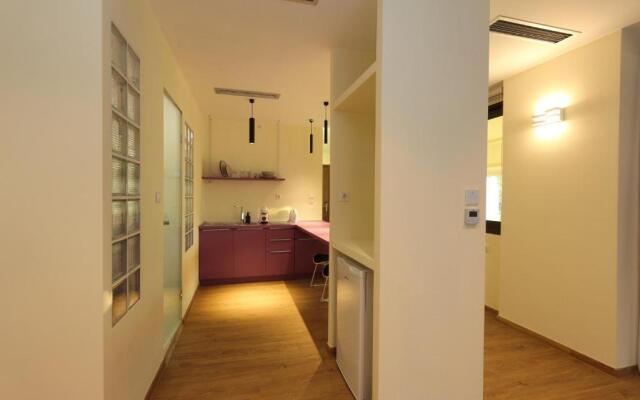 Suites Syngrou Fix